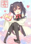  arrie_lapin bad_id bad_pixiv_id bangs bare_shoulders black_hair black_legwear black_sweater bow box commentary_request diagonal_stripes eyebrows_visible_through_hair full_body gift hair_between_eyes head_tilt heart heart-shaped_box heart-shaped_mouth highres holding holding_gift japanese_clothes kimono knees_together_feet_apart long_hair looking_at_viewer off_shoulder pink_skirt red_bow red_eyes red_ribbon ribbon short_kimono sitting skirt sleeveless solo striped sweater thighhighs twintails urara_meirochou valentine vertical-striped_bow vertical_stripes white_kimono yellow_bow yukimi_koume 