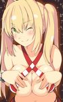  &gt;:) ;) ahoge bare_shoulders bikini blonde_hair blush breasts closed_mouth commentary_request criss-cross_halter fate/grand_order fate_(series) green_eyes hair_intakes halterneck large_breasts leaning_forward looking_at_viewer navel nero_claudius_(fate)_(all) nero_claudius_(swimsuit_caster)_(fate) one_eye_closed paizuri_invitation smile solo spread_cleavage striped striped_bikini swimsuit tenpesuto twintails upper_body v-shaped_eyebrows 
