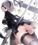  ass bad_id bad_pixiv_id bangs black_dress black_gloves blindfold breasts commentary dress dutch_angle facing_viewer feather_trim feathers flat_ass gloves hairband holding holding_weapon leotard medium_breasts nier_(series) nier_automata parted_lips raichi_(user_gwvk5732) short_dress short_hair simple_background solo sword thighhighs thong_leotard weapon white_hair yorha_no._2_type_b 