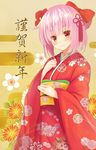  bangs blush bow closed_mouth egasumi eyebrows_visible_through_hair floral_background floral_print flower hair_bow hair_flower hair_ornament hand_on_own_chest happy_new_year highres japanese_clothes kimono long_sleeves looking_at_viewer new_year obi original pink_hair print_kimono red_bow red_eyes red_kimono rennkuu sash shiny shiny_hair short_hair smile solo tareme translated upper_body wide_sleeves 