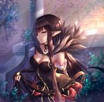  assassin bare_shoulders black_dress black_fire_(peter02713) black_hair breasts bridal_gauntlets cleavage commentary_request detached_sleeves dress fate/apocrypha fate/grand_order fate_(series) fur_trim highres large_breasts long_dress long_hair looking_at_viewer pointy_ears semiramis_(fate) smile solo spikes very_long_hair yellow_eyes 