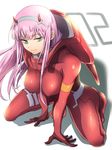  all_fours aqua_eyes arm_support bangs bodysuit breasts cleavage closed_mouth commentary covered_nipples darling_in_the_franxx eyebrows_visible_through_hair full_body green_eyes hairband hands_on_floor herozu_(xxhrd) horns kneeling large_breasts long_hair looking_at_viewer pilot_suit pink_hair red_bodysuit shiny shiny_clothes shiny_hair shiny_skin simple_background skin_tight smile solo white_background white_hairband zero_two_(darling_in_the_franxx) 