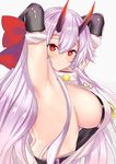  armpits arms_behind_head bare_shoulders blush breasts eyebrows_visible_through_hair fate/grand_order fate_(series) hair_between_eyes headband highres horns large_breasts long_hair looking_at_viewer pink_hair red_eyes sankakusui sideboob simple_background slit_pupils smile solo tomoe_gozen_(fate/grand_order) upper_body 