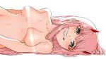  bad_anatomy bangs breasts censored clenched_teeth darling_in_the_franxx geroro44 green_eyes grin horns long_hair looking_at_viewer lying navel nipple_censor nude on_side pink_hair simple_background small_breasts smile solo teeth upper_body white_background zero_two_(darling_in_the_franxx) 