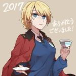  2017 bangs black_neckwear blonde_hair blue_eyes blue_sweater braid brown_background commentary cup darjeeling dress_shirt emblem epaulettes eyebrows_visible_through_hair girls_und_panzer holding jacket jacket_on_shoulders long_sleeves looking_at_viewer military military_uniform necktie open_mouth red_jacket ree_(re-19) saucer school_uniform shirt short_hair simple_background smile solo st._gloriana's_(emblem) st._gloriana's_military_uniform st._gloriana's_school_uniform sweater teacup tied_hair twin_braids uniform upper_body v-neck white_shirt wing_collar 