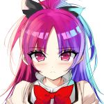  absurdres bad_id bad_pixiv_id black_bow blush blush_stickers bow bowtie closed_mouth commentary eyebrows_visible_through_hair hair_between_eyes hair_bow highres long_hair looking_at_viewer mahou_shoujo_madoka_magica misteor mitakihara_school_uniform pink_hair red_bow red_neckwear sakura_kyouko school_uniform solo white_background 