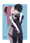  1boy 1girl 463093780 bangs black_hair bodysuit darling_in_the_franxx eyes_closed female hairband high_resolution hiro_(darling_in_the_franxx) horns kiss long_hair male pilot_suit pink_hair short_hair simple_background standing very_high_resolution white_bodysuit white_hair_ornament white_hairband zero_two_(darling_in_the_franxx) 
