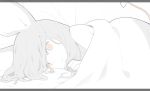  animal_ears blanket bow closed_mouth commentary_request doremi grey_hair korean_commentary letterboxed looking_at_viewer mouse_ears mouse_tail orange_eyes original pale_color solo tail tail_bow under_covers 