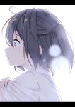  ahoge bangs black_hair blue_eyes collared_shirt commentary_request hair_between_eyes hand_on_own_arm highres letterboxed looking_away one_side_up original parted_lips profile shirt short_hair simple_background solo suzunari_shizuku white_background white_shirt yuki_arare 