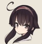  ahoge bangs brown_background brown_eyes brown_hair closed_mouth commentary_request eyebrows_visible_through_hair hair_between_eyes hair_flaps hairband long_hair looking_at_viewer looking_to_the_side natsuki_teru original portrait shikibe_ayaka short_hair_with_long_locks sidelocks simple_background solo v-shaped_eyebrows 
