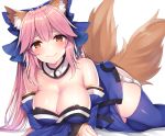  animal_ears beeyan blue_bow blue_kimono blue_legwear blush bow breasts cleavage closed_mouth collarbone commentary_request detached_collar detached_sleeves fate/grand_order fate_(series) fox_ears fox_tail hair_between_eyes hair_bow highres japanese_clothes kimono large_breasts long_hair long_sleeves looking_at_viewer lying multiple_tails on_side orange_eyes pink_hair smile tail tamamo_(fate)_(all) tamamo_no_mae_(fate) white_background 