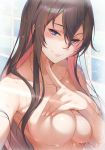  bare_shoulders blue_eyes blush breast_lift breasts brown_hair cleavage closed_mouth commentary covering_nipples eyeshadow granblue_fantasy hair_between_eyes highres index_finger_raised kakage large_breasts long_hair makeup multicolored_hair pink_hair rosetta_(granblue_fantasy) sidelocks smile solo two-tone_hair unaligned_breasts upper_body wet 