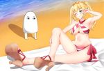  arm_up bangs beach bikini blanket blonde_hair blush breasts brown_footwear cleavage commentary criss-cross_halter day eyebrows_visible_through_hair fate/grand_order fate_(series) green_eyes grin hair_between_eyes halter_top halterneck hand_on_leg high_heels highres large_breasts long_hair medjed navel nero_claudius_(fate)_(all) nero_claudius_(swimsuit_caster)_(fate) ocean one_eye_closed outdoors sand sandals side-tie_bikini siroimo0828 sitting smile standing striped striped_bikini swimsuit thighs twintails v_over_eye water 