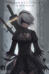  absurdres arms_at_sides artist_name black_blindfold black_dress black_gloves black_hairband blindfold breasts cleavage cleavage_cutout closed_mouth covered_eyes deviantart_username dress facing_viewer feather-trimmed_sleeves gloves grey_hair hairband highres juliet_sleeves lips long_sleeves medium_breasts nier_(series) nier_automata puffy_sleeves short_hair solo sword turtleneck_dress vambraces watermark weapon web_address yorha_no._2_type_b zienu 