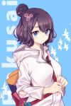  bag between_breasts blue_background blue_eyes breasts casual character_name closed_mouth commentary_request fate/grand_order fate_(series) fingernails hair_bun hair_ornament hood hood_down hoodie katsushika_hokusai_(fate/grand_order) long_sleeves looking_at_viewer medium_breasts nekomiya_noru_(yuduki710) purple_hair short_hair shoulder_bag solo strap_cleavage white_hoodie 