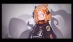  abigail_williams_(fate/grand_order) bangs black_bow black_jacket blonde_hair blurry blurry_background bow closed_mouth commentary_request depth_of_field fate/grand_order fate_(series) hair_bow hair_bun head_tilt heroic_spirit_traveling_outfit jacket key long_hair long_sleeves looking_at_viewer orange_bow parted_bangs polka_dot polka_dot_bow purple_eyes solo star sunligh_mao tentacles upper_body 