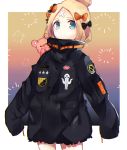  abigail_williams_(fate/grand_order) bangs black_bow black_jacket blonde_hair blue_background blue_eyes bow brown_background closed_mouth commentary_request crossed_bandaids fate/grand_order fate_(series) gradient gradient_background hair_bow hair_bun heroic_spirit_traveling_outfit highres jacket key light_smile long_hair long_sleeves object_hug orange_bow parted_bangs polka_dot polka_dot_bow sleeves_past_fingers sleeves_past_wrists solo star stuffed_animal stuffed_toy teddy_bear tousei white_background 