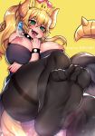  arm_between_breasts arm_under_breasts artist_name bare_shoulders between_breasts black_legwear blonde_hair blush borrowed_design bowsette bracelet breasts choker collar commentary crown dress earrings english_commentary eyebrows_visible_through_hair fang feet finger_to_mouth finger_to_tongue fingernails green_eyes hair_between_eyes highres horns huge_breasts jewelry long_fingernails long_ponytail looking_at_viewer mario_(series) nail_polish new_super_mario_bros._u_deluxe nipple_slip nipples open_mouth osiimi pantyhose ponytail pov_feet sharp_teeth short_hair simple_background slit_pupils smile spiked_armlet spiked_bracelet spiked_choker spiked_tail spikes strapless strapless_dress studded_bracelet studded_collar super_crown super_mario_bros. tail teeth thick_eyebrows tongue tongue_out yellow_background 