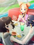  abigail_williams_(fate/grand_order) alternate_costume animal bare_arms bare_shoulders blonde_hair blue_eyes blush bow brown_hair checkered checkered_floor cherry closed_mouth collarbone collared_shirt commentary_request cup day double_bun drinking_glass drinking_straw eating fast_food fate/grand_order fate_(series) feeding food french_fries fruit grey_hoodie hair_bow hamburger highres holding holding_food hood hood_down hoodie ice ice_cream ice_cream_float ice_cube indoors katsushika_hokusai_(fate/grand_order) long_hair looking_at_another multiple_girls octopus open_mouth pink_shirt puffy_short_sleeves puffy_sleeves red_bow saki_usagi seat shirt short_sleeves side_bun sidelocks signature sitting sleeveless sleeveless_hoodie stuffed_animal stuffed_toy table teddy_bear tokitarou_(fate/grand_order) tray window 