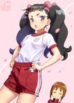  akino_matsuki bangs black_hair blunt_bangs blush breasts brown_hair closed_eyes commentary_request cowboy_shot dutch_angle gym_shirt gym_uniform hands_on_hips highres looking_at_viewer multiple_girls open_mouth pairan pink_background red_shorts seki_oriko serious shiny shiny_hair shirt short_hair shorts small_breasts thighs twintails wakaokami_wa_shougakusei wavy_hair white_shirt 