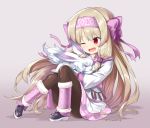  ;d ainu_clothes bangs black_footwear blush bow brown_background brown_legwear commentary_request creature eyebrows_visible_through_hair fate/grand_order fate_(series) fou_(fate/grand_order) hair_between_eyes hair_bow hairband illyasviel_von_einzbern leg_warmers light_brown_hair long_hair one_eye_closed open_mouth pantyhose pink_bow pink_hairband purple_eyes red_eyes shoes sitonai sitting smile solo twitter_username tyone very_long_hair 
