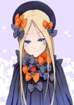  1girl abigail_williams_(fate/grand_order) aiai_(hidetti) black_bow black_hat blonde_hair blue_eyes bow eyebrows_visible_through_hair fate/grand_order fate_(series) hair_bow hat long_hair looking_at_viewer orange_bow polka_dot polka_dot_bow purple_background smile solo 