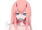  artist_name bangs blue_eyes chinese_commentary collarbone commentary_request darling_in_the_franxx eyebrows_visible_through_hair eyelashes eyeshadow fish hair_between_eyes horns long_hair makeup mouth_hold nude pink_hair portrait sheya sidelocks signature simple_background solo white_background zero_two_(darling_in_the_franxx) 
