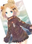  1girl :o abigail_williams_(fate/grand_order) bangs black_bow black_jacket blonde_hair blue_eyes bow cloud cloudy_sky commentary_request eyebrows_visible_through_hair fate/grand_order fate_(series) forehead hair_bow hair_bun heroic_spirit_traveling_outfit jacket long_hair long_sleeves looking_at_viewer orange_bow parted_bangs parted_lips polka_dot polka_dot_bow sky skyline sleeves_past_fingers sleeves_past_wrists solo star white_background yonema 