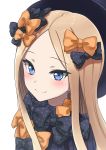  1girl abigail_williams_(fate/grand_order) bangs black_bow black_dress black_headwear blonde_hair blue_eyes blush bow closed_mouth dress eyebrows_visible_through_hair fate/grand_order fate_(series) forehead hair_bow highres jd_(bibirijd) long_hair looking_at_viewer orange_bow parted_bangs polka_dot polka_dot_bow simple_background smile solo upper_body very_long_hair white_background 