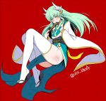  1girl ass blush eyebrows_visible_through_hair fan fate/grand_order fate_(series) full_body hair_ornament highres horns japanese_clothes kimono kiyohime_(fate/grand_order) long_hair looking_at_viewer red_background sandals sash simple_background sleeves_past_wrists solo thighhighs utu_(ldnsft) white_background white_legwear yellow_eyes 