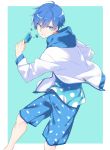  1boy blue_background blue_blood blue_eyes blue_hair blue_shirt food hood hood_down jacket kaito looking_at_viewer male_focus popsicle sama shirt simple_background standing vocaloid white_jacket 