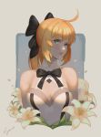  1girl ahoge artoria_pendragon_(all) bangs bare_shoulders black_bow black_neckwear blonde_hair bow bowtie breasts closed_mouth commentary d.sum detached_collar dress english_commentary expressionless fate/unlimited_codes fate_(series) flower green_eyes grey_background hair_bow head_tilt lily_(flower) long_hair looking_at_viewer no_pupils ponytail saber_lily sidelocks signature simple_background sleeveless sleeveless_dress small_breasts solo upper_body white_dress 