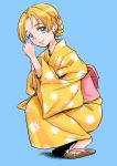  absurdres bangs blue_background blue_eyes braid girls_und_panzer hair_ribbon highres hisaki japanese_clothes kimono looking_at_viewer orange_hair orange_pekoe ribbon simple_background slippers smile squatting yukata 