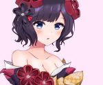  1girl bangs bare_shoulders black_hair blue_eyes blush breasts collarbone commentary_request eyebrows_visible_through_hair face fate/grand_order fate_(series) flower hair_flower hair_ornament highres japanese_clothes katsushika_hokusai_(fate/grand_order) kimono looking_at_viewer medium_breasts open_mouth purple_eyes purple_hair short_hair simple_background smile solo taikoi7 white_background 