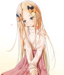  1girl abigail_williams_(fate/grand_order) alternate_costume bangs black_bow blonde_hair blue_eyes blush bow brown_background commentary_request cowboy_shot eyebrows_visible_through_hair fate/grand_order fate_(series) fingernails forehead gradient gradient_background hair_bow hands_together heart highres long_hair long_sleeves looking_away looking_to_the_side multiple_hair_bows nail_polish orange_bow own_hands_together parted_bangs parted_lips pink_nails pink_skirt pleated_skirt sakazakinchan shoulder_cutout skirt sleeves_past_wrists solo sweater very_long_hair white_background white_bow white_sweater 