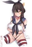  1girl absurdres black_hair black_hairband black_neckerchief black_panties blue_sailor_collar blush breasts cosplay crop_top elbow_gloves gloves hairband highleg highleg_panties highres kantai_collection large_breasts long_hair looking_at_viewer multicolored_hair naganami_(kancolle) navel neckerchief panties pink_hair sailor_collar shimakaze_(kancolle) shimakaze_(kancolle)_(cosplay) sitting solo striped_clothes striped_thighhighs tf_cafe thighhighs thong twitter_username underwear white_gloves yellow_eyes 