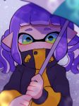  1girl bangs blunt_bangs blurry closed_mouth commentary domino_mask drawstring green_eyes green_umbrella grey_sky holding holding_umbrella inkling looking_at_viewer mask medium_hair outdoors pointy_ears purple_hair riku_(ururi7610) smile snow solo splatoon_(series) splatoon_2 symbol_commentary tentacle_hair twintails umbrella yellow_coat 