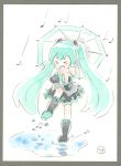  &gt;_&lt; 1girl aqua_hair bare_shoulders black_footwear black_skirt black_sleeves blush_stickers boots child detached_sleeves epoxy_putty grey_shirt hair_ornament hatsune_miku holding holding_umbrella long_hair musical_note open_mouth puddle rain shirt skirt sleeveless sleeveless_shirt smile solo splashing stepping traditional_media twintails umbrella very_long_hair vocaloid watercolor_(medium) younger 