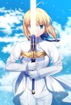  &gt;:) 1girl ahoge artoria_pendragon_(all) bangs blonde_hair blue_bow blue_sky blurry blurry_background bow closed_mouth cloud commentary cowboy_shot day depth_of_field excalibur eyebrows_visible_through_hair fate/stay_night fate_(series) gloves glowing glowing_sword glowing_weapon gogatsu_fukuin green_eyes hair_bow highres holding holding_sword holding_weapon jacket long_sleeves looking_at_viewer outdoors pants saber shirt short_hair sidelocks sky smile solo sword two-handed v-shaped_eyebrows weapon white_gloves white_jacket white_pants white_shirt 