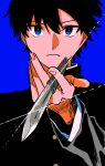  1boy black_hair blue_background blue_eyes close-up commentary_request expressionless gakuran holding holding_knife knife looking_at_viewer male_focus metarogu school_uniform simple_background solo tohno_shiki tsukihime 