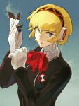  1girl aegis_(persona) android blonde_hair blue_background blue_eyes bow commentary_request eyelashes gloves gradient_background headphones highres parted_lips persona persona_3 persona_3_reload pink_lips red_bow short_hair solo upper_body white_gloves yuenibushi 