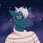  13uckaroo_(artist) 1:1 anthro blue_body blue_fur clothing dragon eyewear fur furred_dragon glasses hair hi_res horn icon male portrait reflection rhys rhys_londe sky smile solo star starry_sky sweater topwear white_hair 