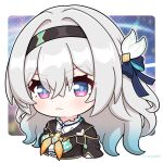  1girl aqua_hair black_hairband black_jacket blue_bow bow chibi commentary_request firefly_(honkai:_star_rail) grey_hair hair_bow hairband honkai:_star_rail honkai_(series) jacket jiu_fanglianhua long_sleeves neckerchief purple_eyes solo upper_body yellow_neckerchief 