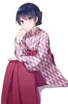  1girl bangs black_hair blush bow braid brown_bow brown_hakama chiune_(yachi) closed_mouth eyebrows_visible_through_hair hair_between_eyes hair_bow hakama highres japanese_clothes kimono long_sleeves looking_at_viewer mole mole_under_eye print_kimono purple_eyes red_bow shadow sitting smile solo suenobu_itsuki tsumugu_otome_to_taishou_no_tsuki white_background white_kimono wide_sleeves yagasuri 