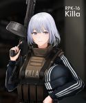  1girl absurdres black_ribbon carrying_under_arm character_name closed_mouth drum_magazine english_commentary escape_from_tarkov eyebrows_visible_through_hair girls_frontline gun hair_ribbon headwear_removed helmet helmet_removed highres holding holding_gun holding_helmet holding_weapon klowncel light_machine_gun long_sleeves plate_carrier pouch purple_eyes purple_pupils ribbon rpk-16 rpk-16_(girls_frontline) short_hair silver_hair smile solo striped track_suit upper_body vertical_stripes visor wavy_mouth weapon 