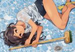  1girl banned_artist broom brown_eyes brown_hair dark_skin empty_pool hairband headgear holding holding_broom i-400_(kantai_collection) kantai_collection long_hair lying makio_(makiomeigenbot) on_side one-piece_swimsuit pool sandals shirt smile solo swimsuit swimsuit_under_clothes tan wet wet_clothes white_shirt 