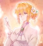  1girl adjusting_clothes adjusting_gloves blonde_hair blue_eyes bluez brooch flower gloves hair_flower hair_ornament jacket jewelry looking_at_viewer solo violet_evergarden violet_evergarden_(character) white_gloves white_jacket 