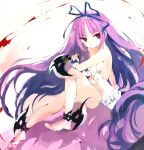  1girl babydoll barefoot blood breasts expressionless galleria_no_chika_meikyuu_to_majo_no_ryodan hair_ribbon highres holding holding_weapon kakuwashi leg_blade long_hair looking_at_viewer navel panties prima_reaper purple_hair red_eyes ribbon small_breasts solo underwear very_long_hair weapon white_babydoll white_panties 