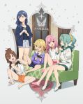  5girls barefoot blonde_hair blue_eyes blue_hair brown_eyes brown_hair controller couch cup full_body futaba_sana game_controller green_hair grey_background highres holding holding_cup indoors jacket kamo_kamen legs_apart living_room magia_record:_mahou_shoujo_madoka_magica_gaiden mahou_shoujo_madoka_magica mitsuki_felicia mug multiple_girls nanami_yachiyo orange_shorts pajamas pink_eyes pink_hair playing_games purple_eyes purple_jacket relaxing shorts simple_background sitting sleepover sleepwear slippers spanish_text sparkle sparkle_background standing steepled_fingers tamaki_iroha wall white_jacket window yui_tsuruno 