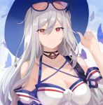  1girl absurdres adjusting_clothes adjusting_hat arknights bangs bare_shoulders black_choker breasts choker cleavage commentary eyebrows_visible_through_hair eyewear_on_head hair_between_eyes hand_up hat highres long_hair looking_at_viewer medium_breasts off-shoulder_shirt off_shoulder red_eyes saibe shirt silver_hair skadi_(arknights) smile solo sun_hat sunglasses upper_body white_shirt 